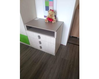 OUTLET NUMERO KOMODA 3F
